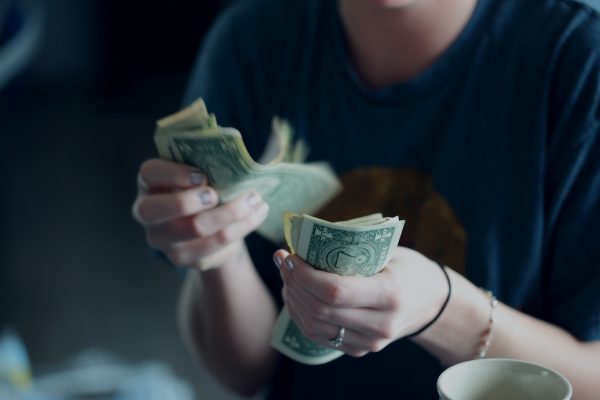 Navigation to Story: Ways To Make Money As A Teenager
